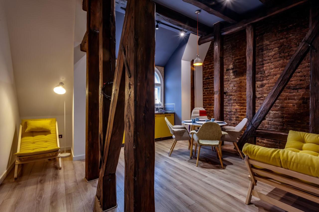 Leogrand Apartments On Kniazia Romana 6 Lviv Eksteriør billede
