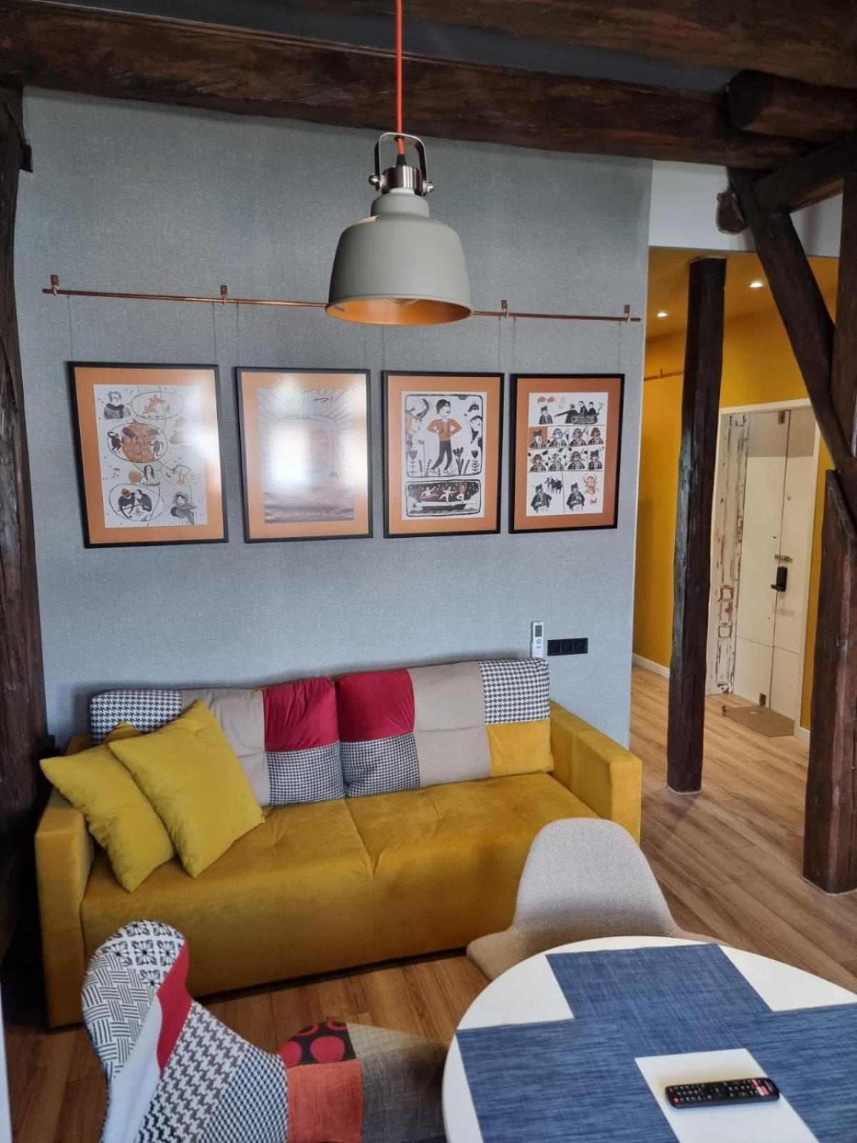 Leogrand Apartments On Kniazia Romana 6 Lviv Eksteriør billede